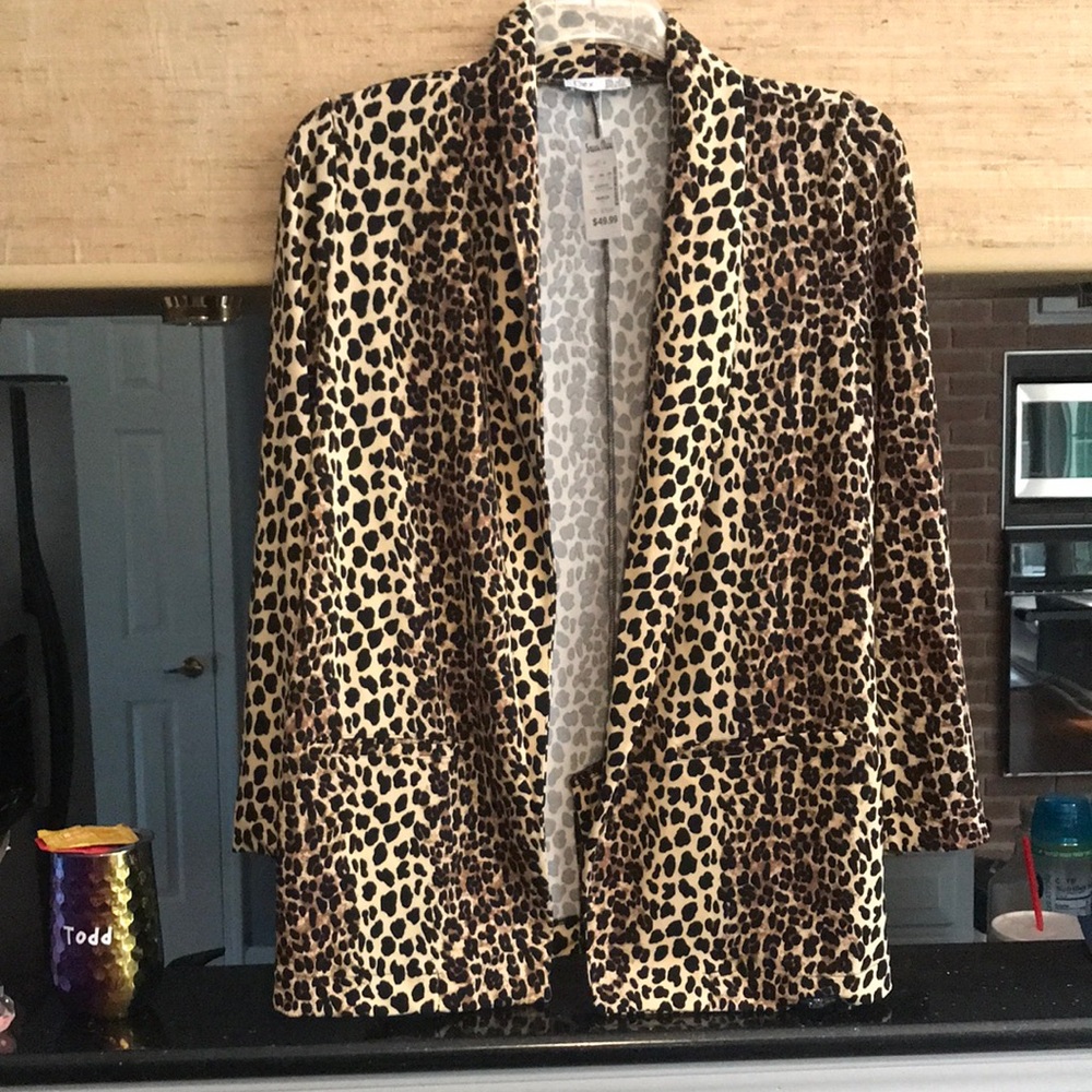 Dex leopard print blazer with pockets